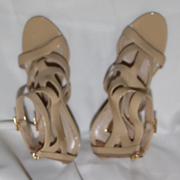 Report Signature Pumps - Picture 7 of 7